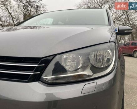 Серый Фольксваген Туран, объемом двигателя 1.39 л и пробегом 174 тыс. км за 10200 $, фото 19 на Automoto.ua