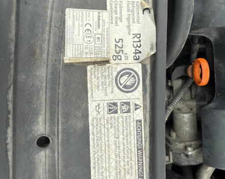 Серый Фольксваген Туран, объемом двигателя 1.6 л и пробегом 354 тыс. км за 8900 $, фото 23 на Automoto.ua