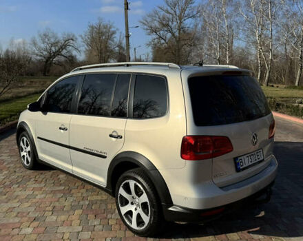 Сірий Фольксваген Туран, об'ємом двигуна 2 л та пробігом 346 тис. км за 12800 $, фото 67 на Automoto.ua