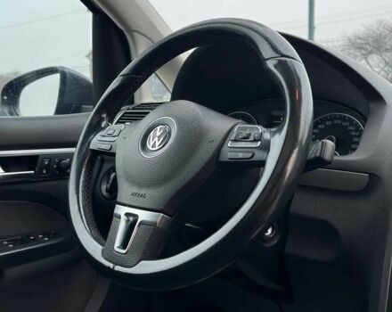 Серый Фольксваген Туран, объемом двигателя 1.6 л и пробегом 244 тыс. км за 9999 $, фото 17 на Automoto.ua