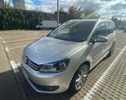 Серый Фольксваген Туран, объемом двигателя 1.6 л и пробегом 250 тыс. км за 10750 $, фото 9 на Automoto.ua