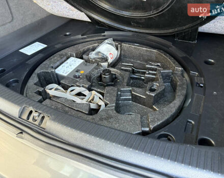 Серый Фольксваген Туран, объемом двигателя 1.39 л и пробегом 183 тыс. км за 8999 $, фото 36 на Automoto.ua