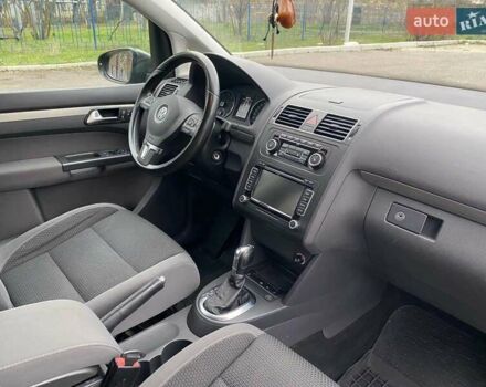 Серый Фольксваген Туран, объемом двигателя 1.39 л и пробегом 174 тыс. км за 10200 $, фото 32 на Automoto.ua