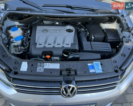 Серый Фольксваген Туран, объемом двигателя 2 л и пробегом 252 тыс. км за 11750 $, фото 41 на Automoto.ua