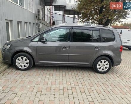 Серый Фольксваген Туран, объемом двигателя 1.6 л и пробегом 254 тыс. км за 10200 $, фото 14 на Automoto.ua