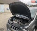 Серый Фольксваген Туран, объемом двигателя 1.4 л и пробегом 220 тыс. км за 10500 $, фото 54 на Automoto.ua