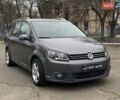 Серый Фольксваген Туран, объемом двигателя 1.39 л и пробегом 174 тыс. км за 10200 $, фото 2 на Automoto.ua