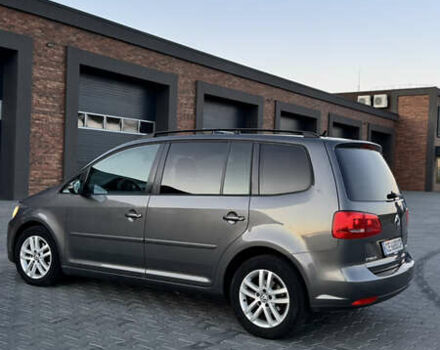 Серый Фольксваген Туран, объемом двигателя 1.6 л и пробегом 331 тыс. км за 8700 $, фото 15 на Automoto.ua