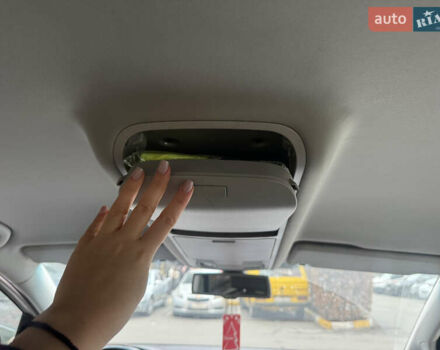 Сірий Фольксваген Туран, об'ємом двигуна 1.39 л та пробігом 227 тис. км за 10500 $, фото 11 на Automoto.ua