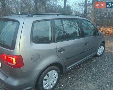 Серый Фольксваген Туран, объемом двигателя 1.6 л и пробегом 276 тыс. км за 8700 $, фото 8 на Automoto.ua