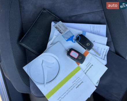 Серый Фольксваген Туран, объемом двигателя 2 л и пробегом 252 тыс. км за 11750 $, фото 56 на Automoto.ua