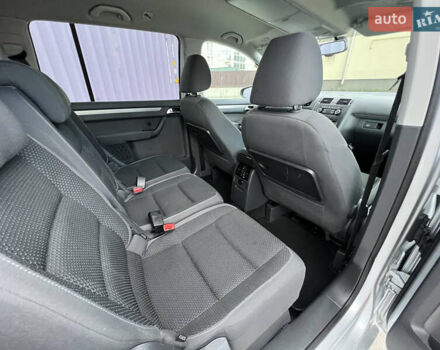 Сірий Фольксваген Туран, об'ємом двигуна 1.4 л та пробігом 223 тис. км за 7750 $, фото 73 на Automoto.ua