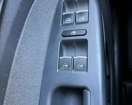 Сірий Фольксваген Туран, об'ємом двигуна 2 л та пробігом 346 тис. км за 12800 $, фото 36 на Automoto.ua