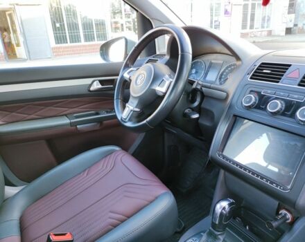 Серый Фольксваген Туран, объемом двигателя 1.6 л и пробегом 190 тыс. км за 10500 $, фото 3 на Automoto.ua