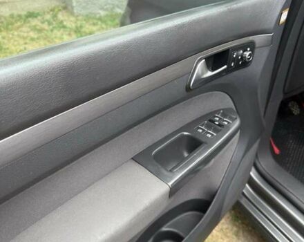 Сірий Фольксваген Туран, об'ємом двигуна 1.6 л та пробігом 284 тис. км за 10000 $, фото 14 на Automoto.ua