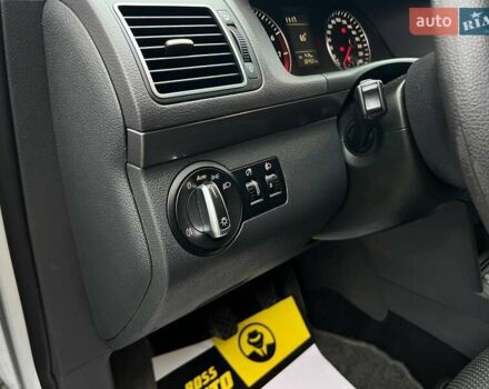 Серый Фольксваген Туран, объемом двигателя 1.39 л и пробегом 224 тыс. км за 7500 $, фото 15 на Automoto.ua