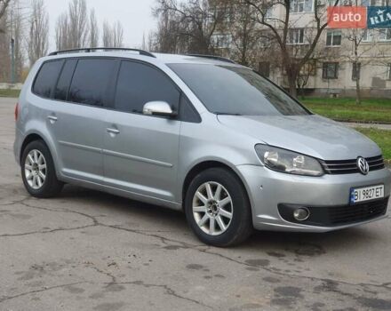 Серый Фольксваген Туран, объемом двигателя 1.97 л и пробегом 300 тыс. км за 10999 $, фото 2 на Automoto.ua