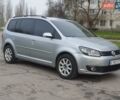 Серый Фольксваген Туран, объемом двигателя 1.97 л и пробегом 300 тыс. км за 10999 $, фото 2 на Automoto.ua