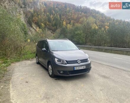 Серый Фольксваген Туран, объемом двигателя 1.6 л и пробегом 254 тыс. км за 10200 $, фото 46 на Automoto.ua