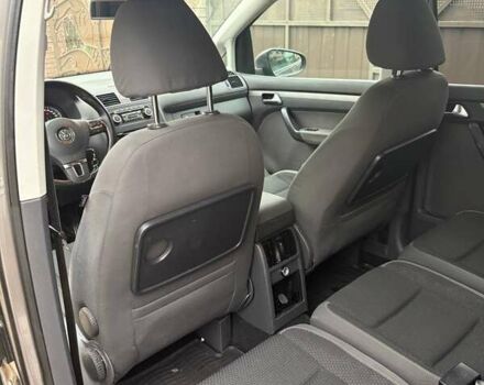 Сірий Фольксваген Туран, об'ємом двигуна 1.6 л та пробігом 245 тис. км за 9500 $, фото 21 на Automoto.ua