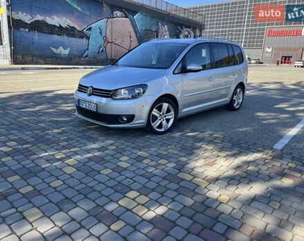 Серый Фольксваген Туран, объемом двигателя 2 л и пробегом 252 тыс. км за 11750 $, фото 3 на Automoto.ua