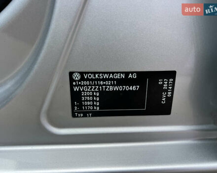 Серый Фольксваген Туран, объемом двигателя 1.4 л и пробегом 223 тыс. км за 7850 $, фото 46 на Automoto.ua