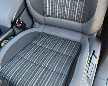 Сірий Фольксваген Туран, об'ємом двигуна 2 л та пробігом 346 тис. км за 12800 $, фото 39 на Automoto.ua