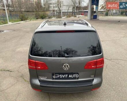 Серый Фольксваген Туран, объемом двигателя 1.39 л и пробегом 174 тыс. км за 10200 $, фото 13 на Automoto.ua