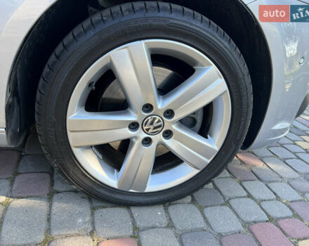 Серый Фольксваген Туран, объемом двигателя 2 л и пробегом 252 тыс. км за 11750 $, фото 53 на Automoto.ua