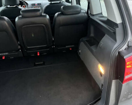 Сірий Фольксваген Туран, об'ємом двигуна 1.4 л та пробігом 199 тис. км за 9900 $, фото 48 на Automoto.ua