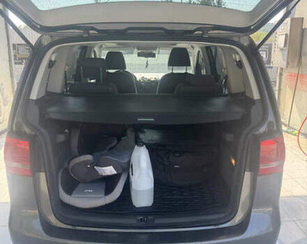 Сірий Фольксваген Туран, об'ємом двигуна 1.97 л та пробігом 209 тис. км за 12200 $, фото 13 на Automoto.ua