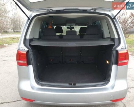 Серый Фольксваген Туран, объемом двигателя 1.97 л и пробегом 300 тыс. км за 10999 $, фото 15 на Automoto.ua