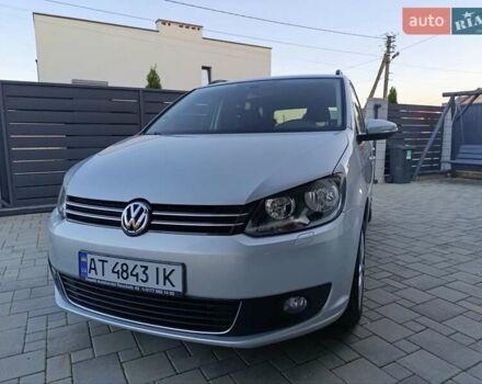 Серый Фольксваген Туран, объемом двигателя 1.6 л и пробегом 215 тыс. км за 10900 $, фото 2 на Automoto.ua