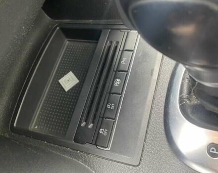 Сірий Фольксваген Туран, об'ємом двигуна 1.6 л та пробігом 254 тис. км за 10750 $, фото 34 на Automoto.ua