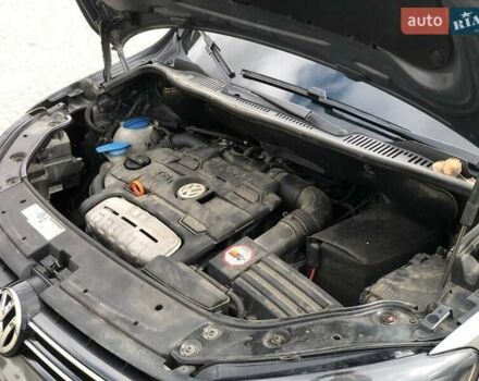 Серый Фольксваген Туран, объемом двигателя 1.4 л и пробегом 220 тыс. км за 10500 $, фото 52 на Automoto.ua