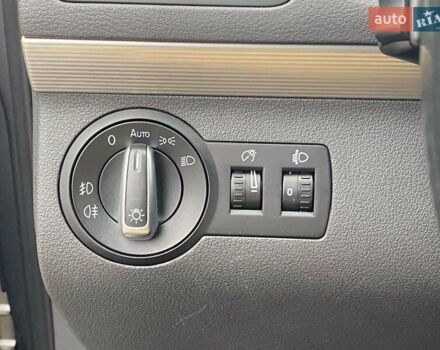 Серый Фольксваген Туран, объемом двигателя 1.39 л и пробегом 174 тыс. км за 10200 $, фото 36 на Automoto.ua