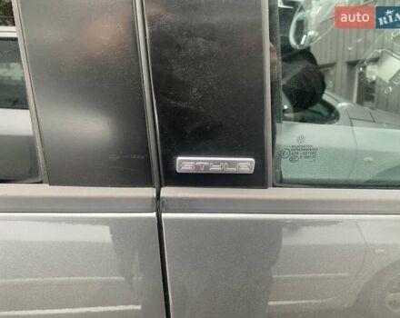 Серый Фольксваген Туран, объемом двигателя 1.6 л и пробегом 254 тыс. км за 10200 $, фото 16 на Automoto.ua