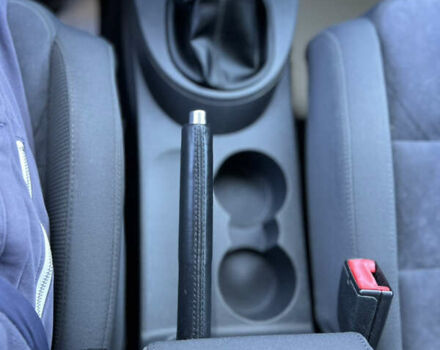 Серый Фольксваген Туран, объемом двигателя 2 л и пробегом 252 тыс. км за 11750 $, фото 32 на Automoto.ua