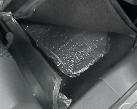 Серый Фольксваген Туран, объемом двигателя 1.39 л и пробегом 59 тыс. км за 10600 $, фото 7 на Automoto.ua