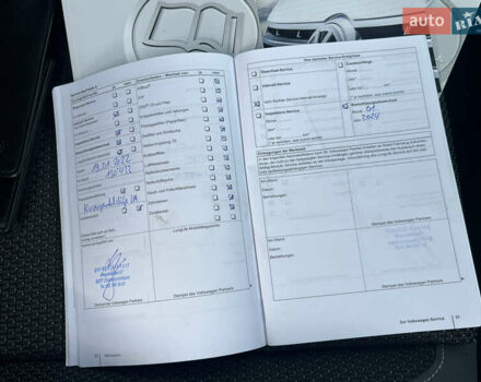 Сірий Фольксваген Туран, об'ємом двигуна 2 л та пробігом 176 тис. км за 12600 $, фото 181 на Automoto.ua