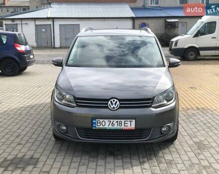 Серый Фольксваген Туран, объемом двигателя 1.4 л и пробегом 220 тыс. км за 10500 $, фото 1 на Automoto.ua