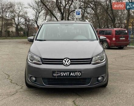 Серый Фольксваген Туран, объемом двигателя 1.39 л и пробегом 174 тыс. км за 10200 $, фото 1 на Automoto.ua