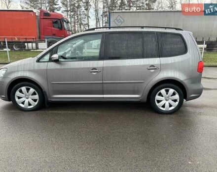 Сірий Фольксваген Туран, об'ємом двигуна 1.4 л та пробігом 215 тис. км за 9100 $, фото 5 на Automoto.ua