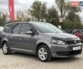 Серый Фольксваген Туран, объемом двигателя 1.6 л и пробегом 228 тыс. км за 11499 $, фото 4 на Automoto.ua
