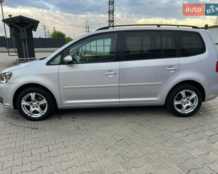 Серый Фольксваген Туран, объемом двигателя 1.4 л и пробегом 223 тыс. км за 7850 $, фото 25 на Automoto.ua