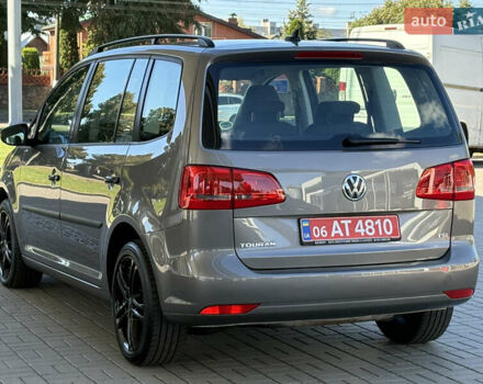 Серый Фольксваген Туран, объемом двигателя 1.39 л и пробегом 183 тыс. км за 8999 $, фото 17 на Automoto.ua
