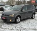 Сірий Фольксваген Туран, об'ємом двигуна 1.39 л та пробігом 200 тис. км за 9450 $, фото 1 на Automoto.ua