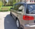 Серый Фольксваген Туран, объемом двигателя 1.6 л и пробегом 250 тыс. км за 10200 $, фото 9 на Automoto.ua
