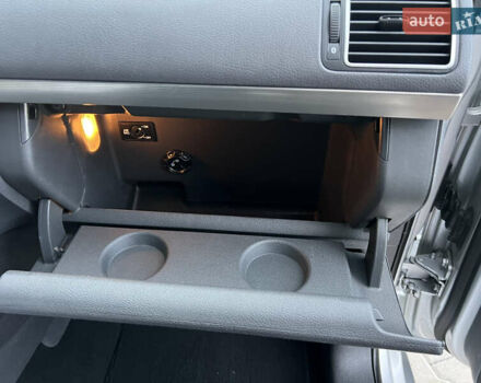 Серый Фольксваген Туран, объемом двигателя 1.4 л и пробегом 223 тыс. км за 7850 $, фото 114 на Automoto.ua