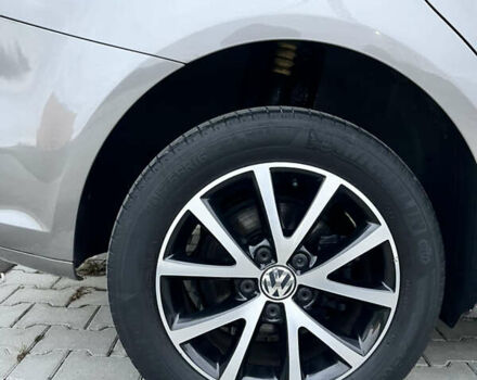 Сірий Фольксваген Туран, об'ємом двигуна 1.4 л та пробігом 199 тис. км за 9900 $, фото 18 на Automoto.ua